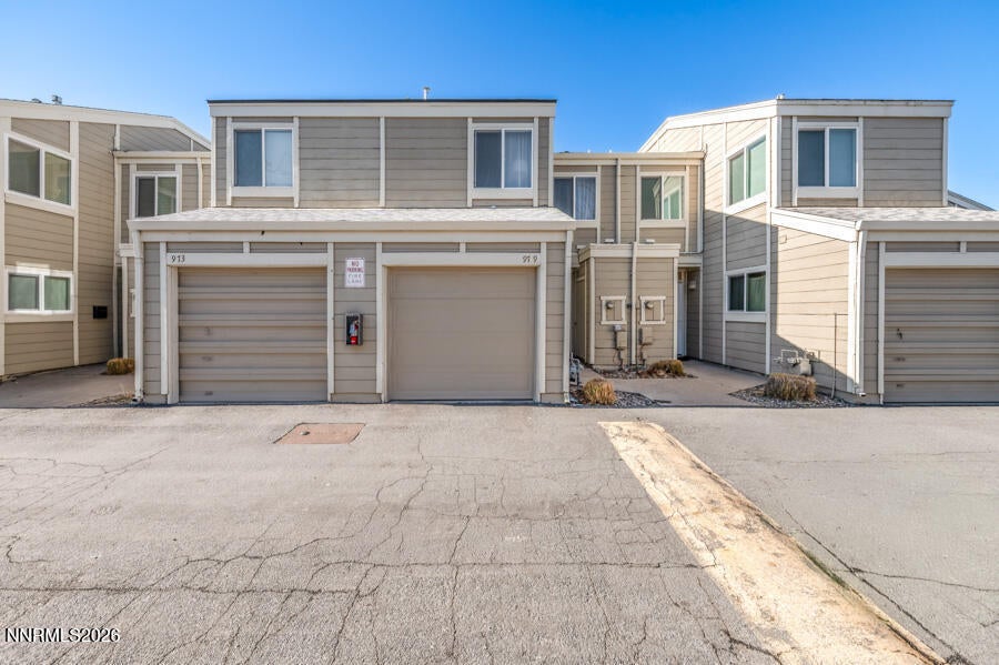 979 Damon Lane, Sparks