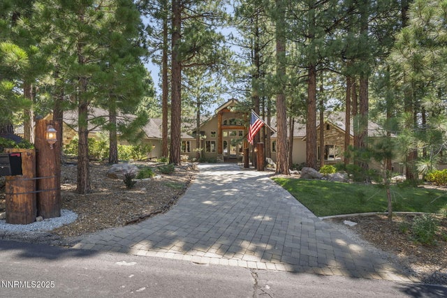 1690 Green Ash Road, Reno