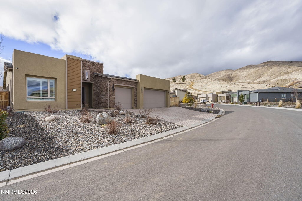 8949 Suncreek Trail, Reno