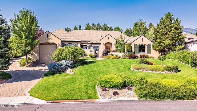 14275 Black Eagle Court, Reno