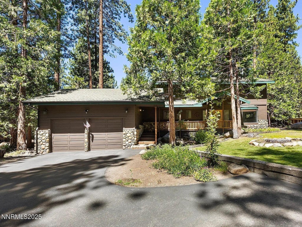 445 Country Club Drive, Incline Village
