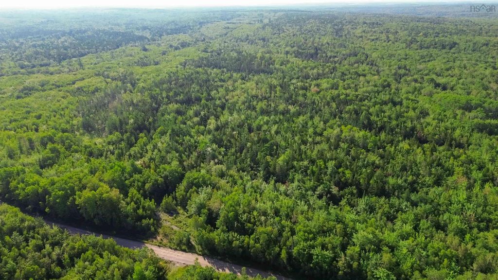 Bennie Muckle - 30 Acres Road, Bramber