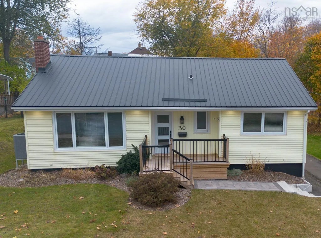 30 South Street, Truro