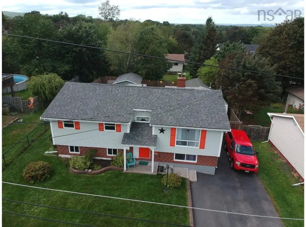 82 Campbell Road, Kentville