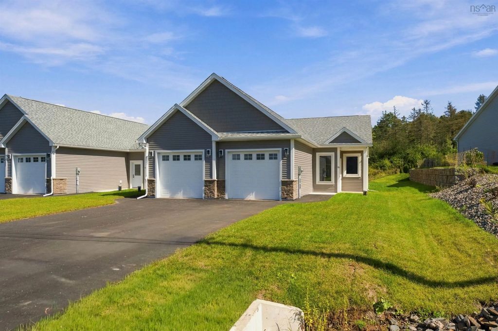 21 Seyval Drive, Avonport