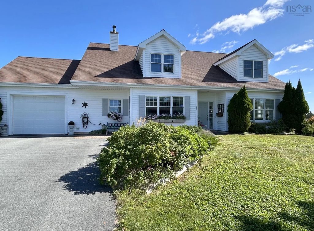 80 East Wind Drive, Chester