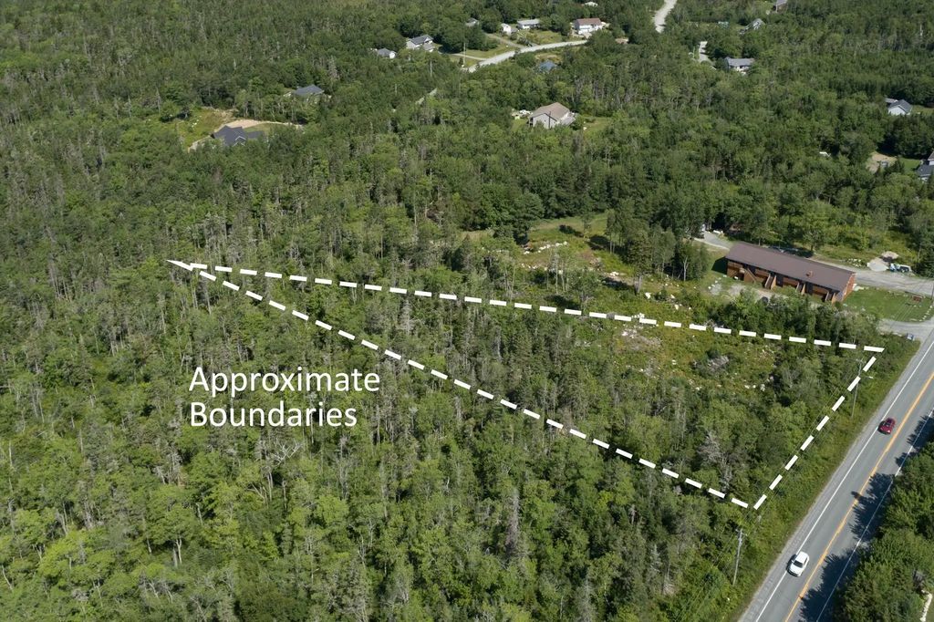 Lot 1 No 333 Highway, Hatchet Lake