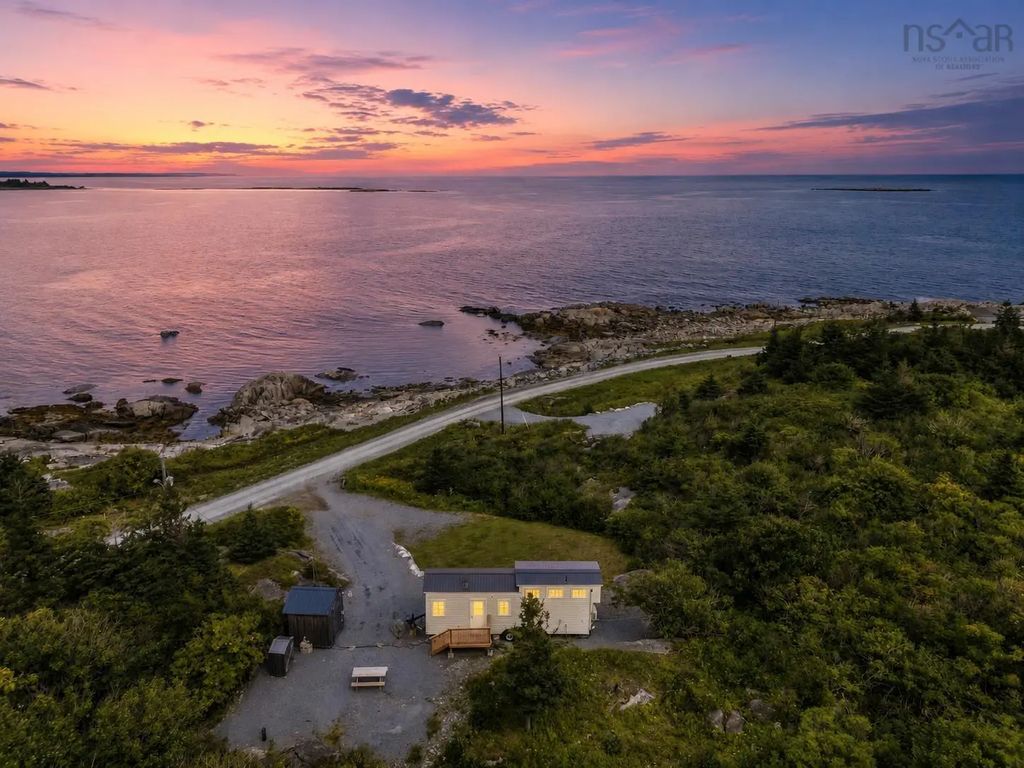 856 Long Cove Road, Port Medway