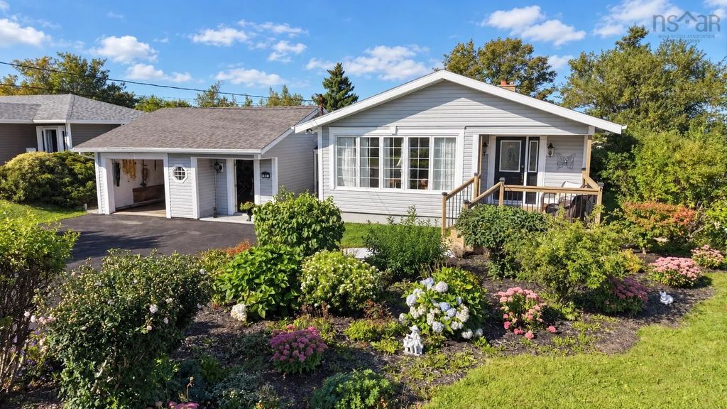 54 Currie Street, Glace Bay