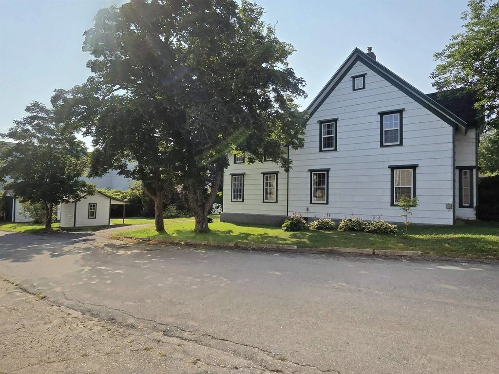 20 North Street, Lockeport