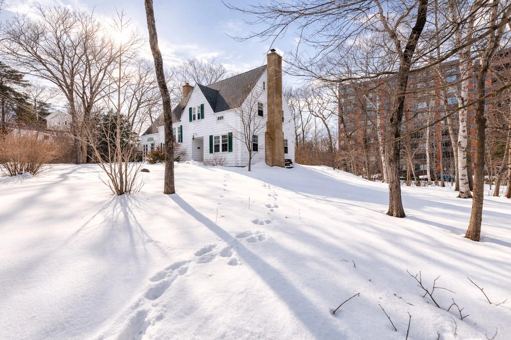 5661 Ogilvie Street, Halifax