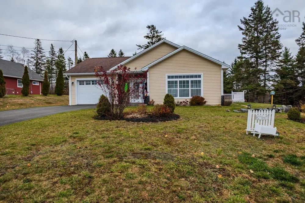 32 Palaeo Drive, Debert