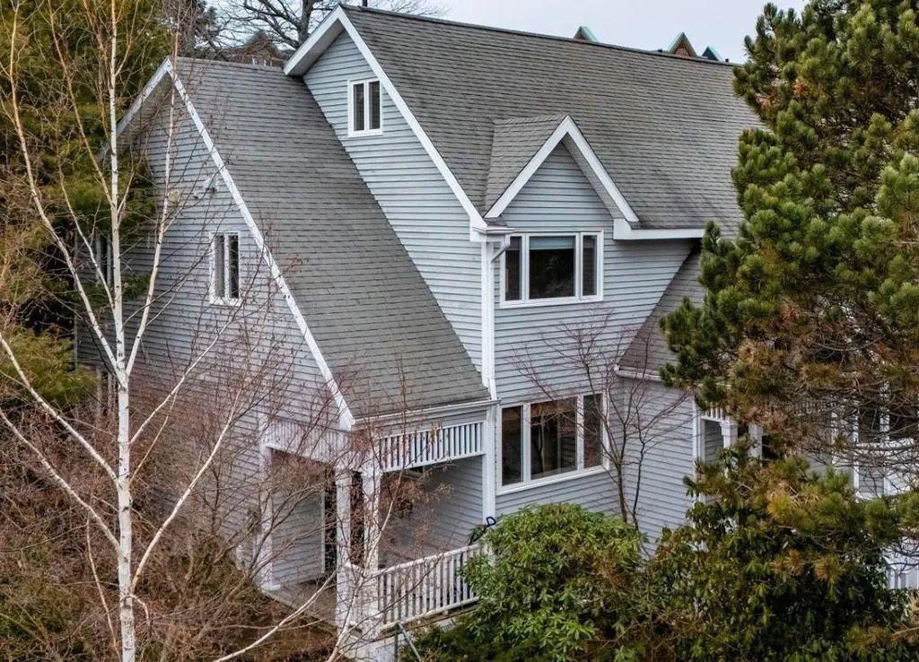 147 Spinnaker Drive, Halifax