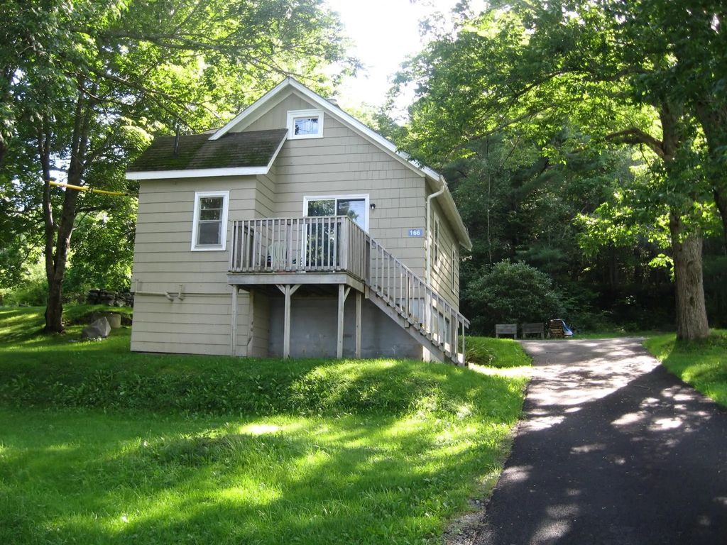 166 West Street, Milton