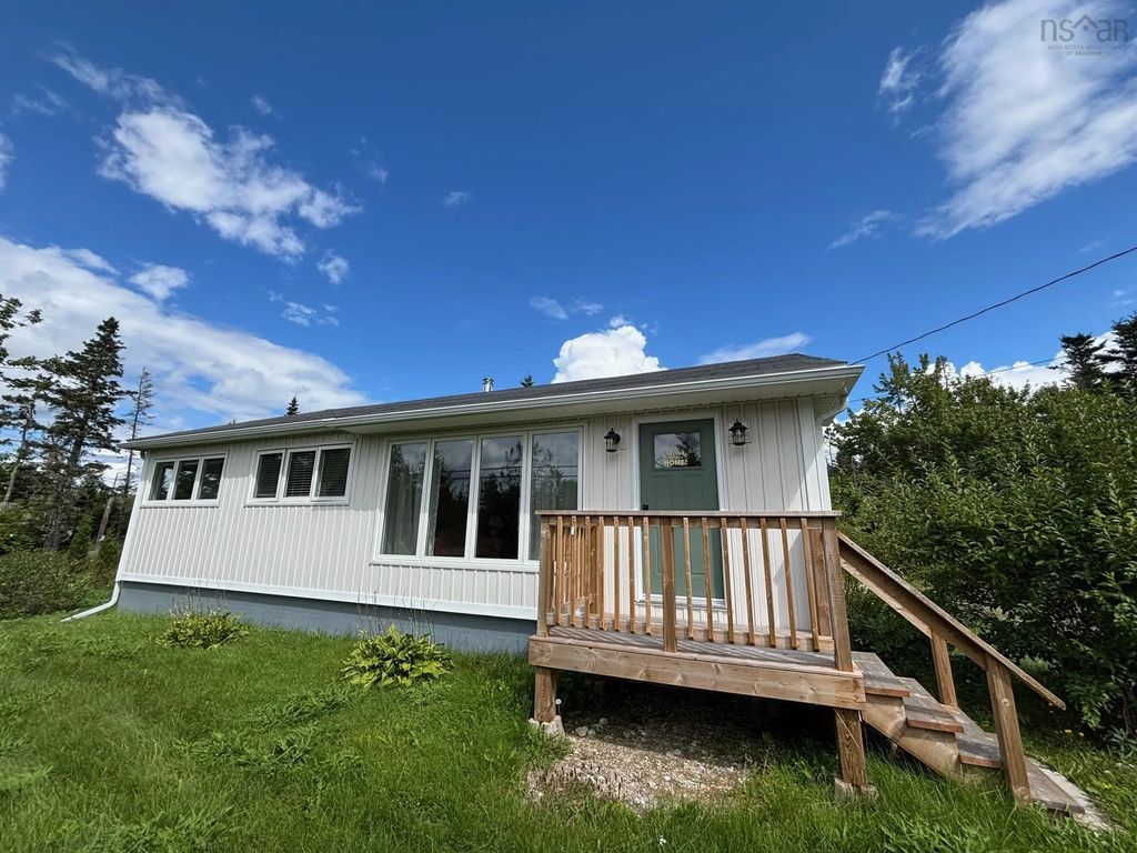 23519 Highway 7, Watt Section