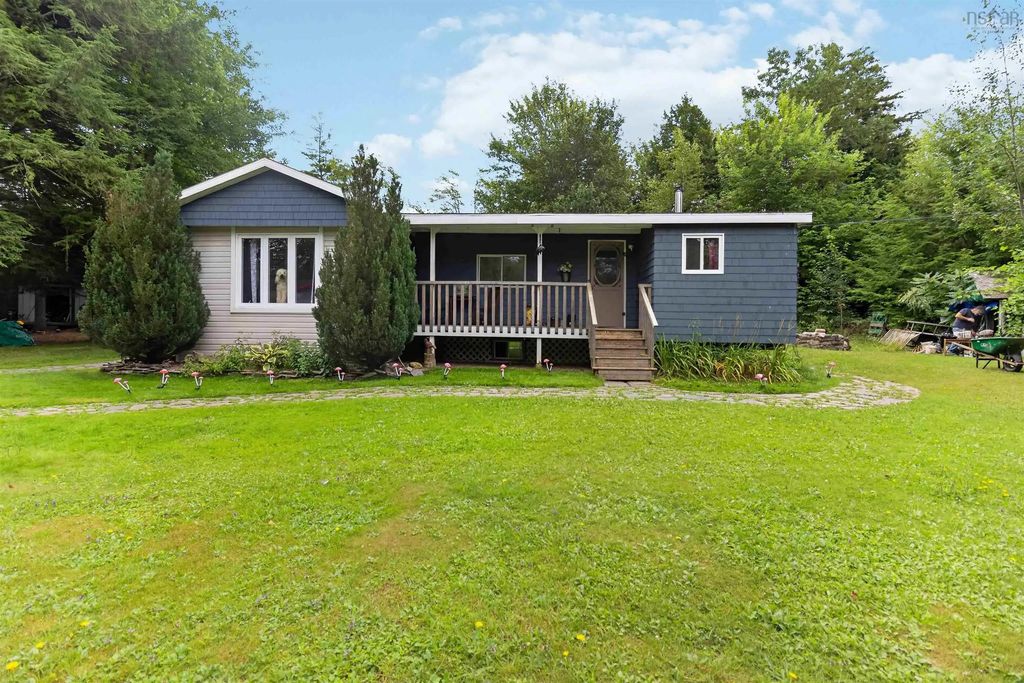 1440 Barr Settlement Road, Barr Settlement