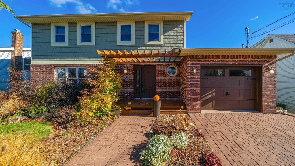 25 Dorothea Drive, Dartmouth