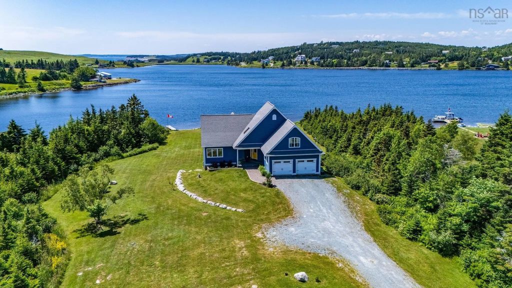 4 Emerald Drive, Three Fathom Harbour