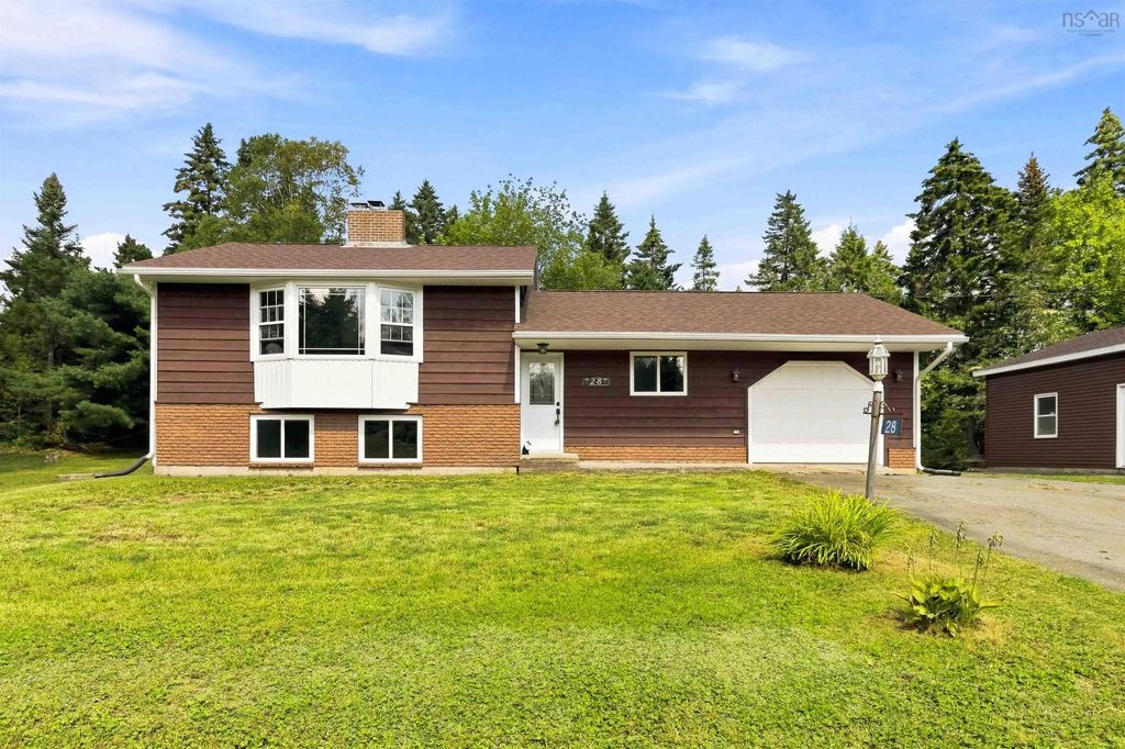 28 Little River Drive, Musquodoboit Harbour