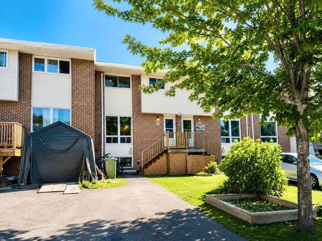 541 Arklow Drive, Dartmouth