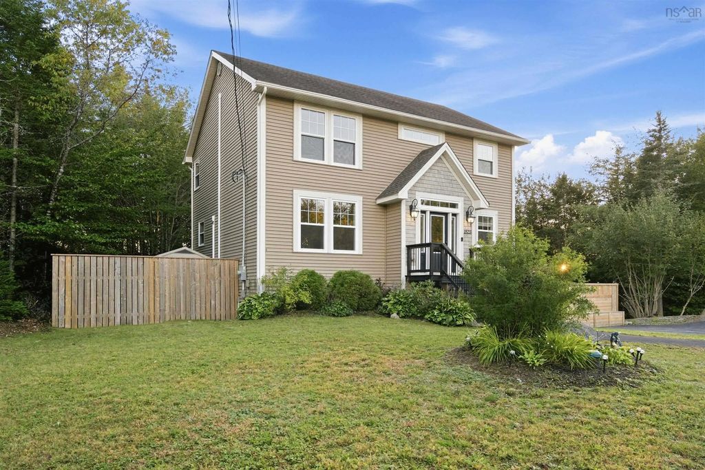 1523 White Hills Run, Hammonds Plains