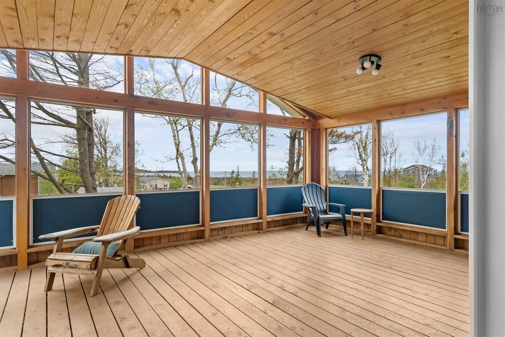 6143 Little Harbour Road, Kings Head