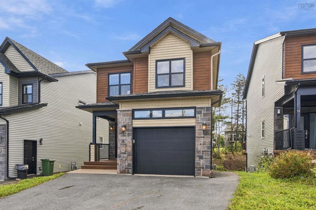 15 Bristolton Avenue, Bedford