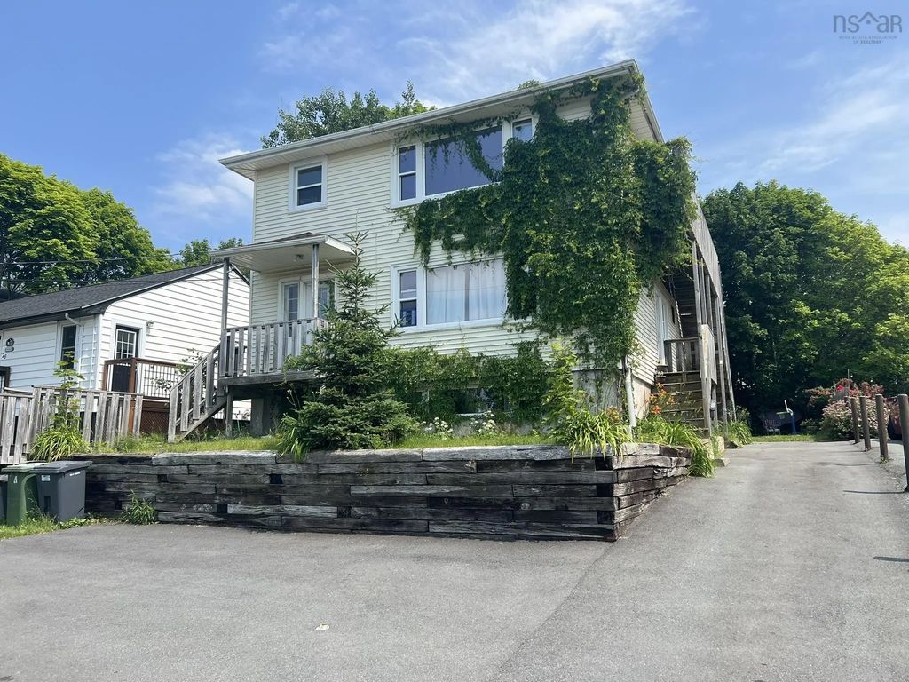 24 Charles Street, Dartmouth