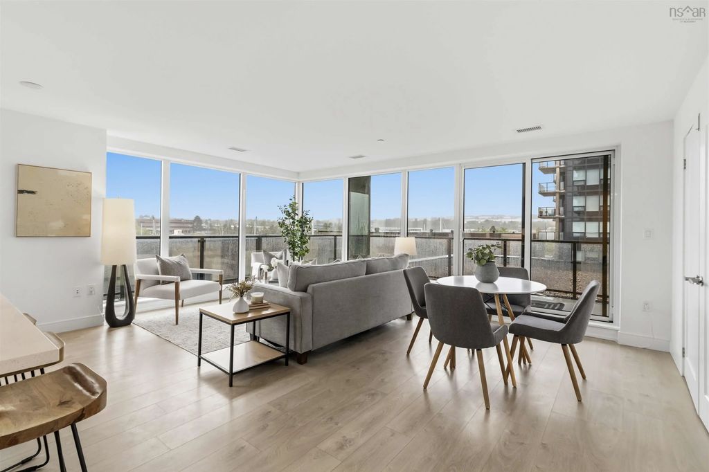 304 72 Seapoint Road, Dartmouth