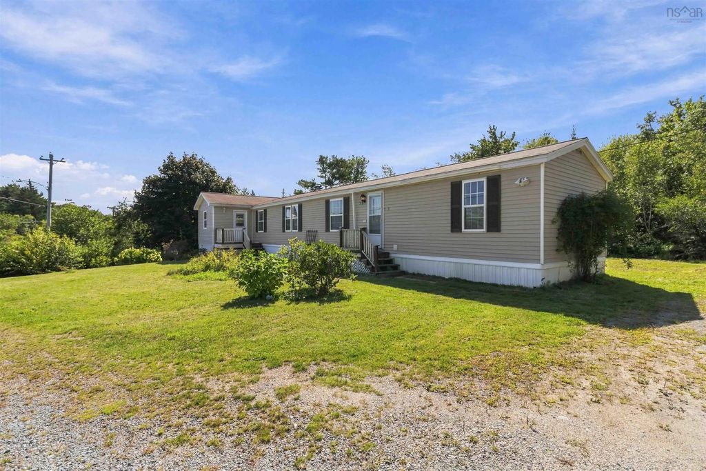 24 Chimney Road, Port Mouton