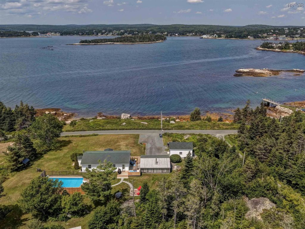 436 Bald Rock Road, Halifax