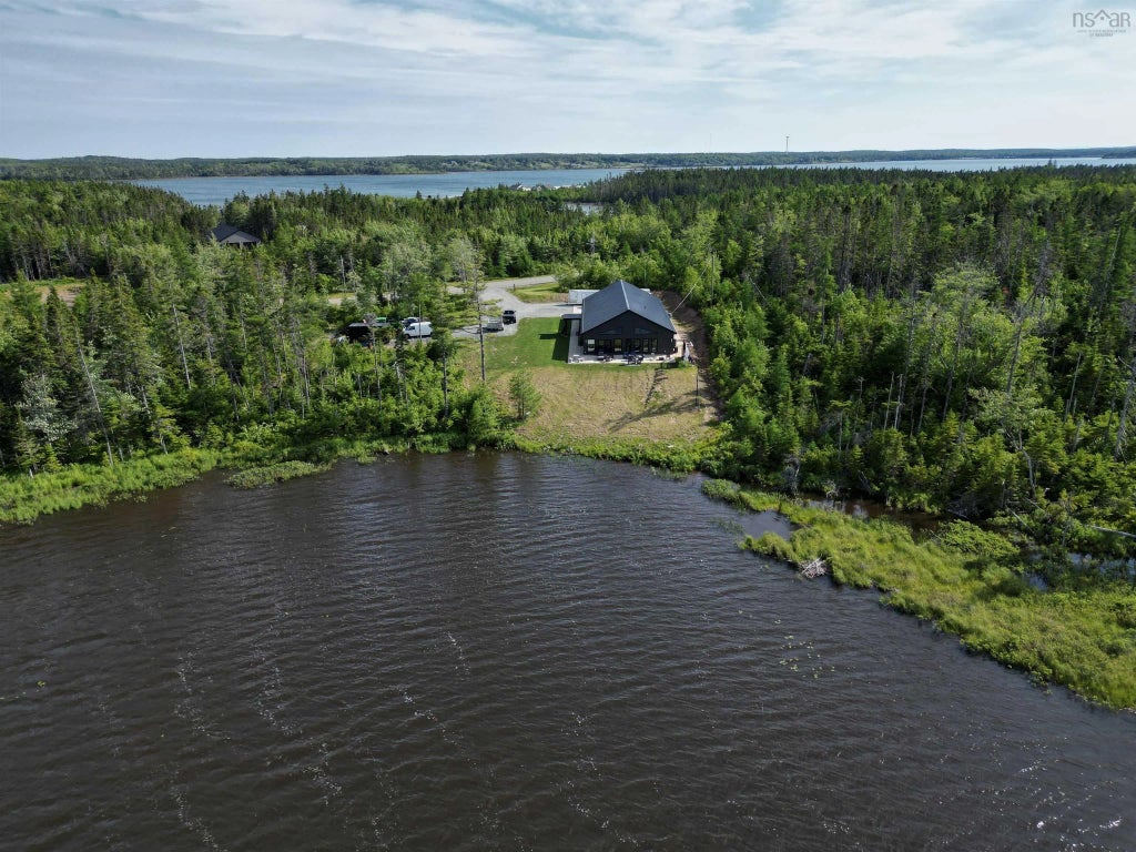 381 Grandiqe Ferry Rd., Louisdale