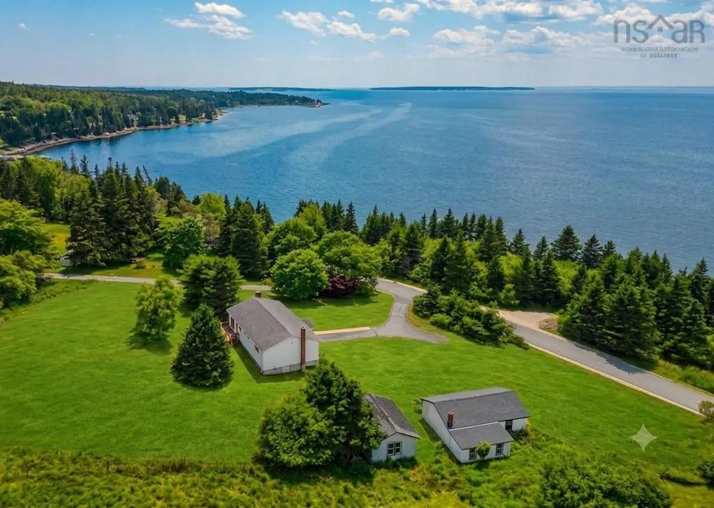 266 Upper Blandford Road, Deep Cove