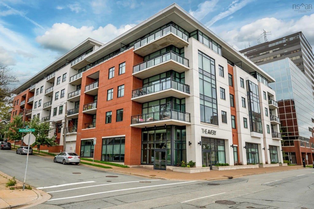 406 25 Alderney Drive, Dartmouth