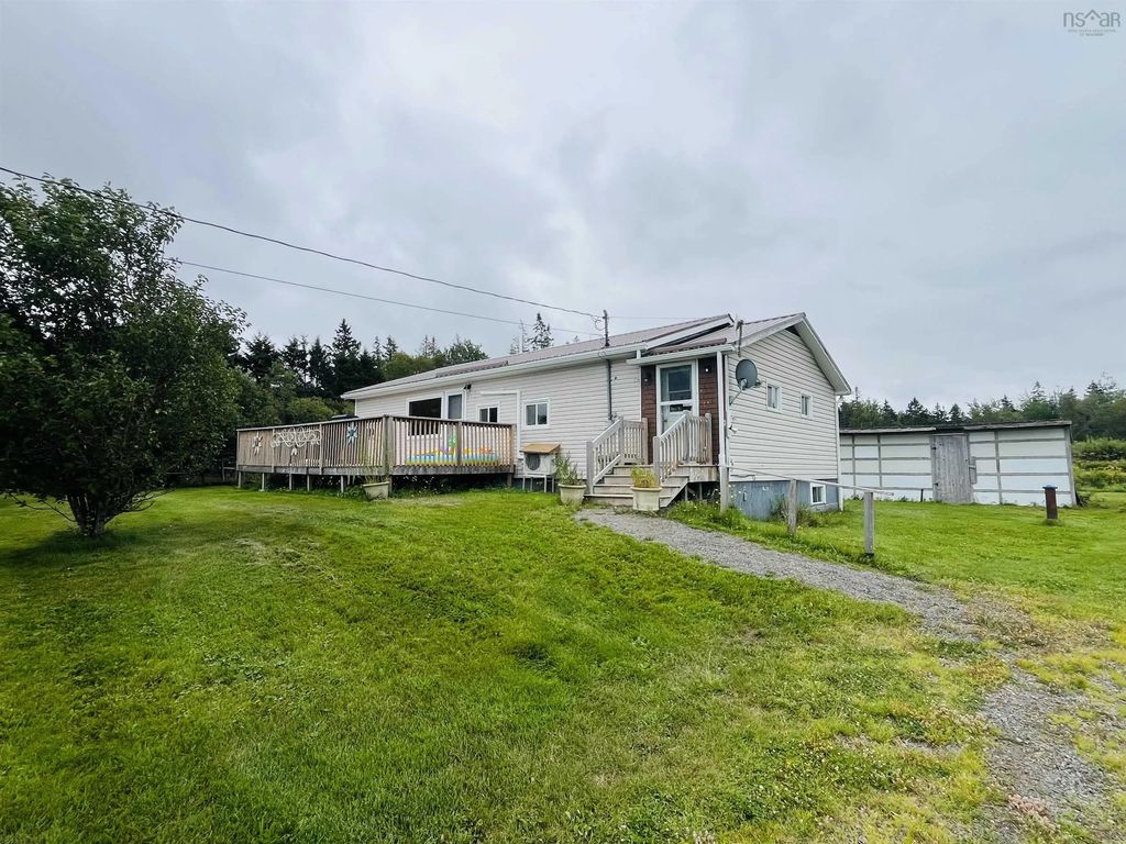 3912 Hwy#366 Highway, Tidnish Bridge