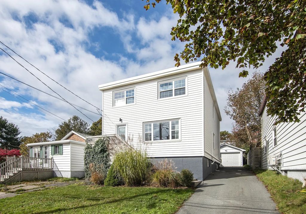 5879 Stairs Street, Halifax