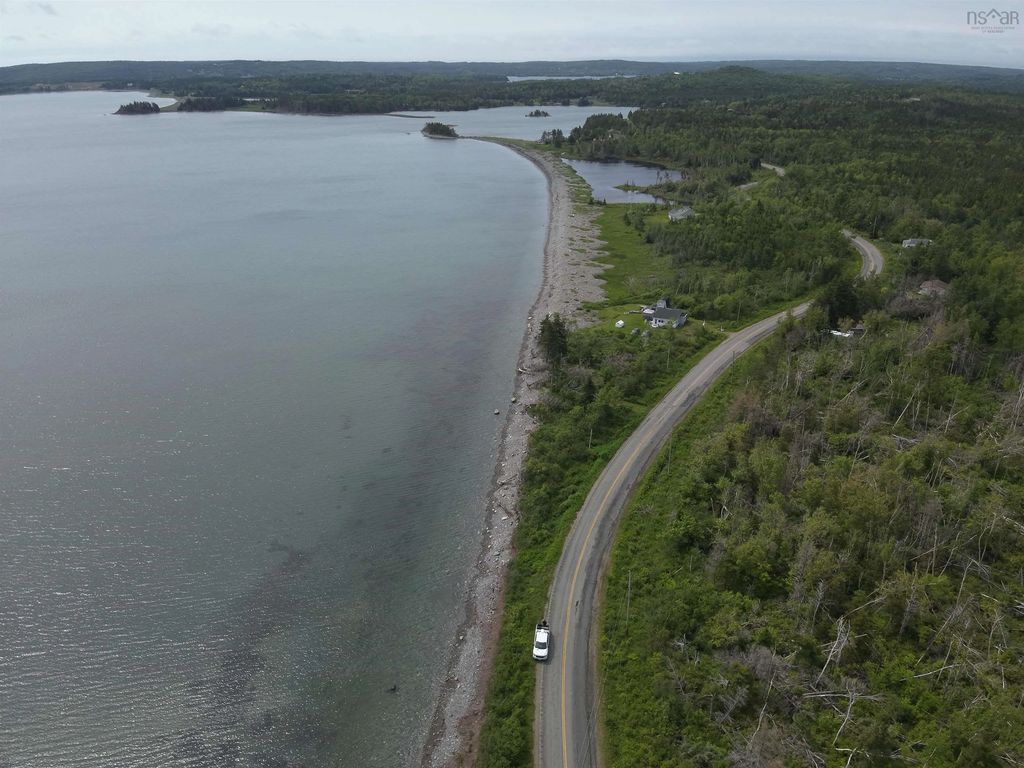 Mira Bay Drive, Mira Gut