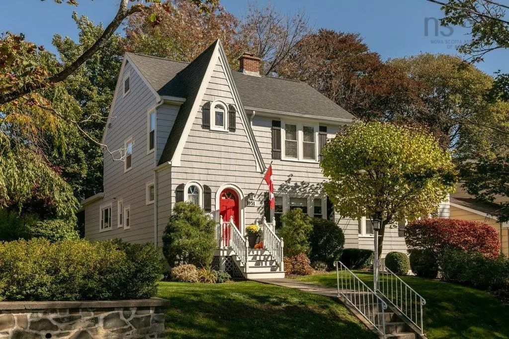 1951 Parkwood Terrace, Halifax