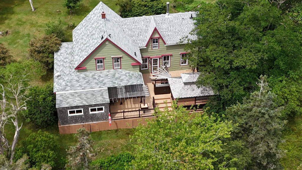 22 Hogg Lane, Sheet Harbour