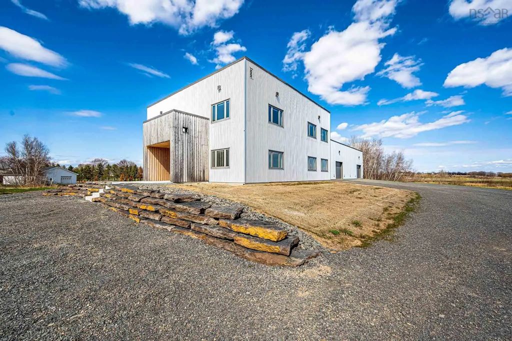 1200 Parkway Drive, Port Williams
