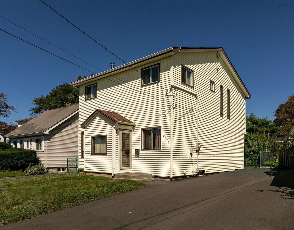 2875 Connaught Avenue, Halifax