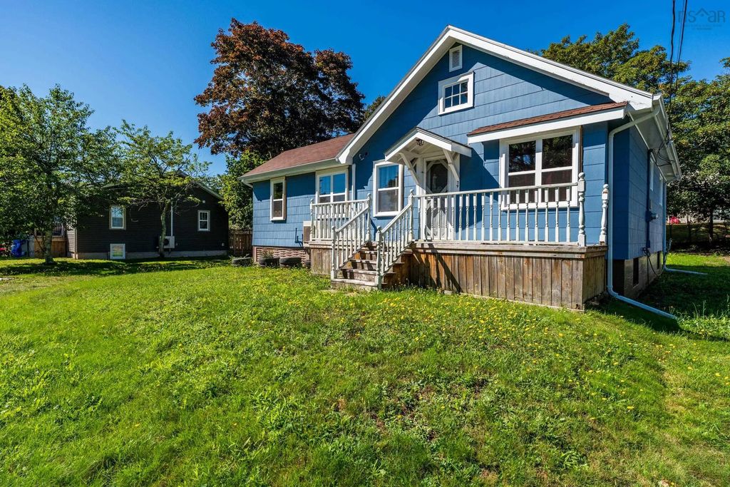 79 Second Avenue, Digby