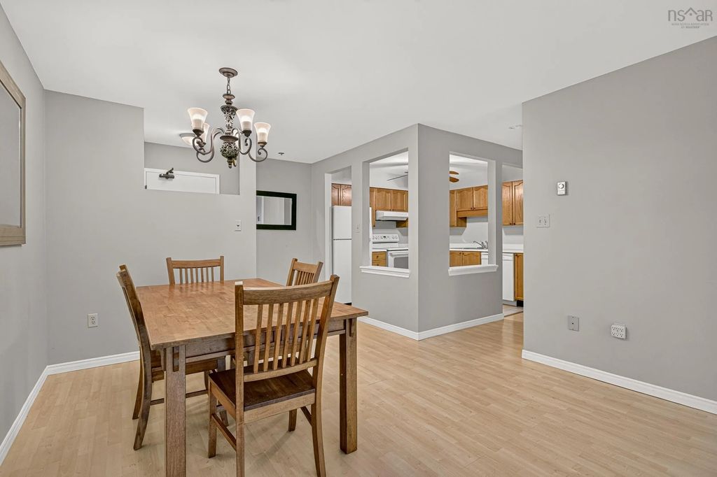 312 83 Kearney Lake Road, Halifax