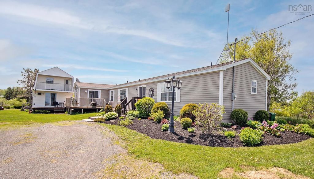 55 Dan R. Drive, Gulf Shore