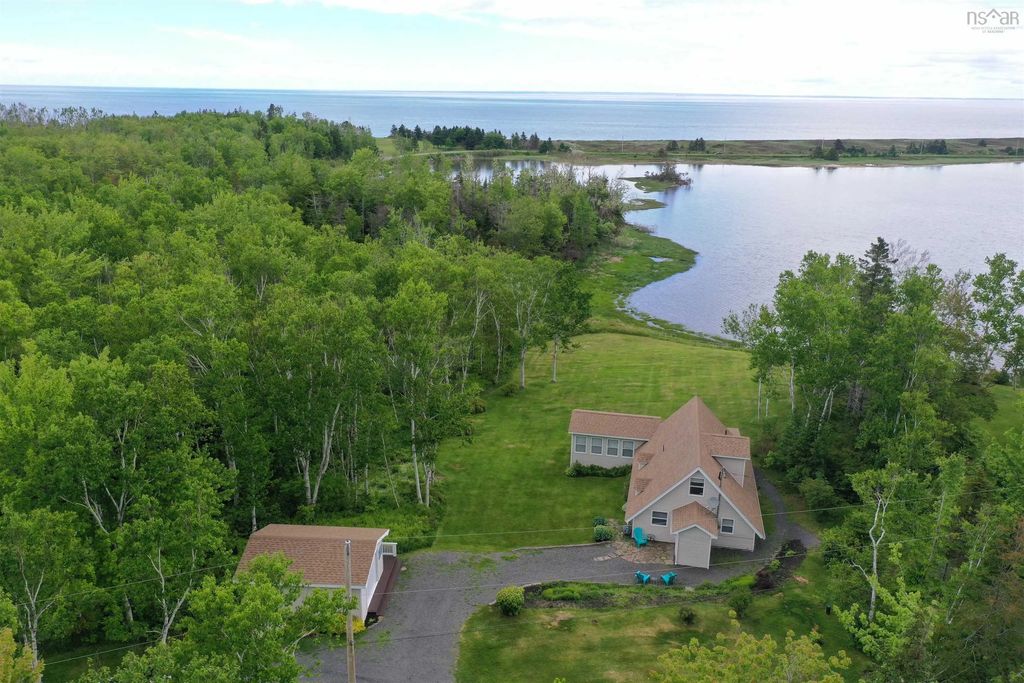 1258 Caribou Island Road, Caribou Island