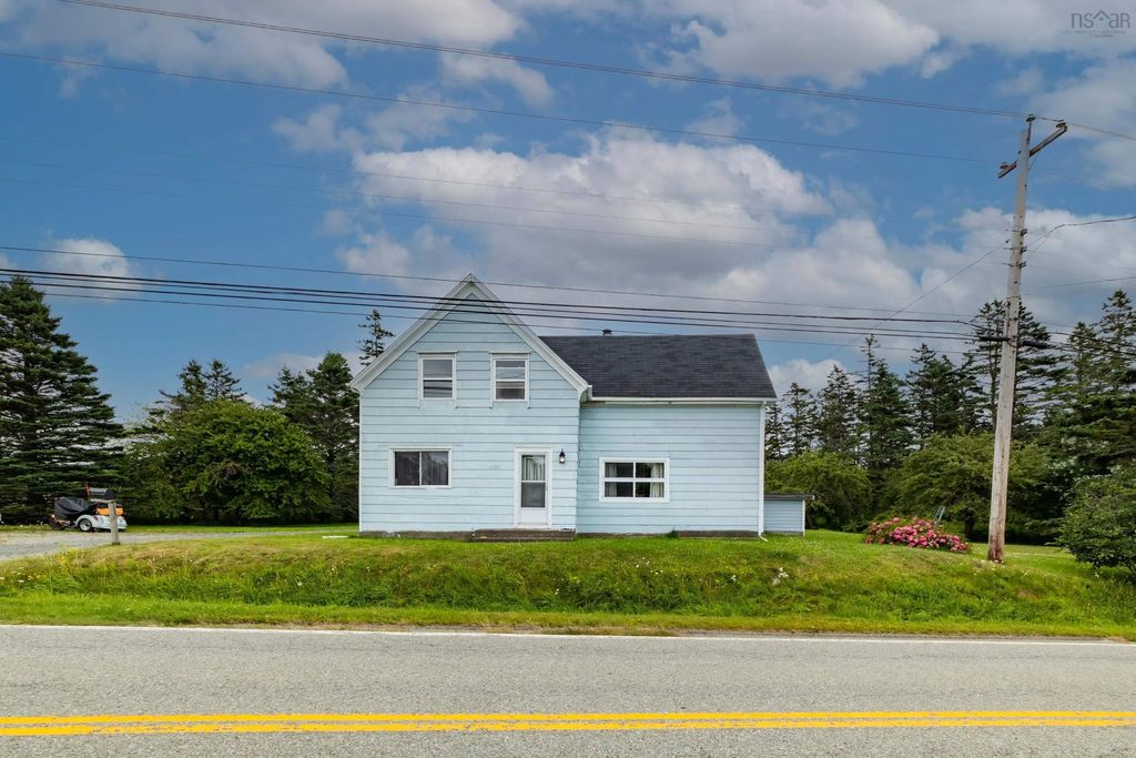 6528 Highway 1, St. Alphonse