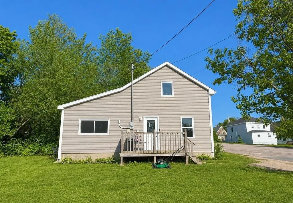 5 Forge Street, Trenton