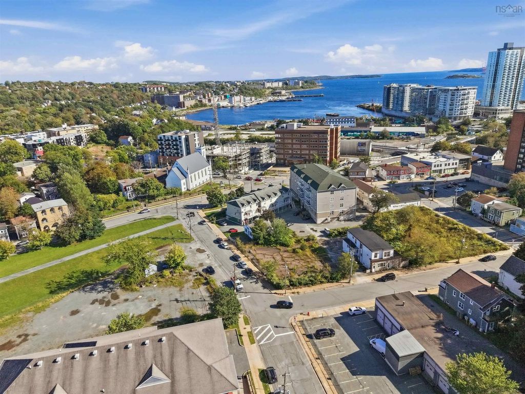 104 52 Irishtown Road, Dartmouth