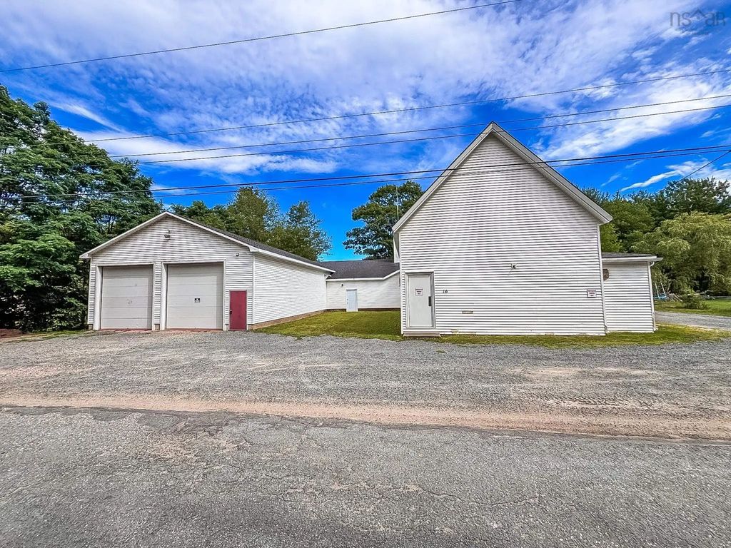 16 Wiles Lake Road, Wileville