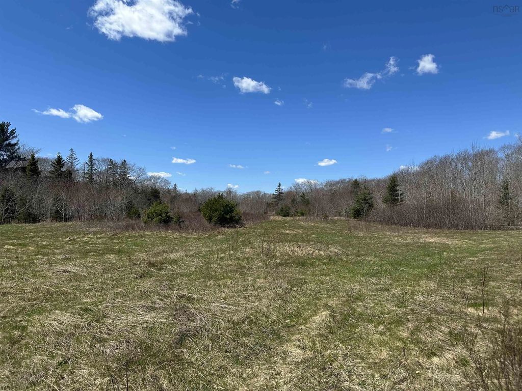 5324 Highway 3, White Point